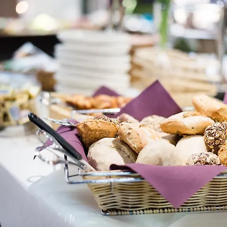 ホテル Windschur 4*